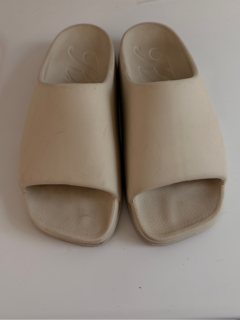 KHAITE Brighton Rubber Beach Summer Sandals Slides Shoes Womens Size 38 US 8
